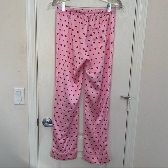Valentines pajamas set with heart pattern - Picture 7 of 8